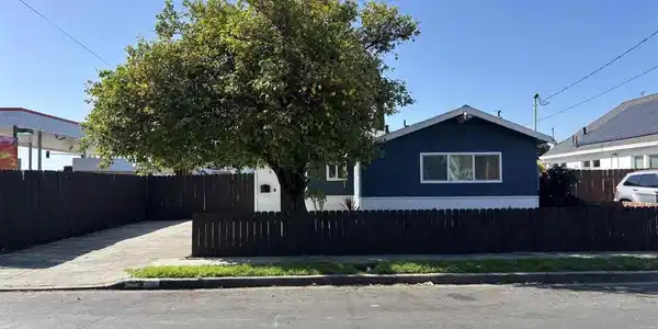 9 W Madill St