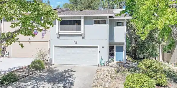4782 Starflower Dr