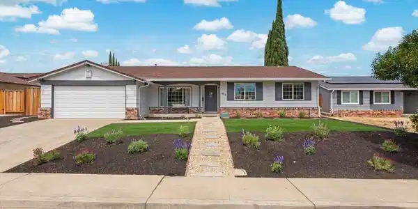 1617 Greenridge Dr