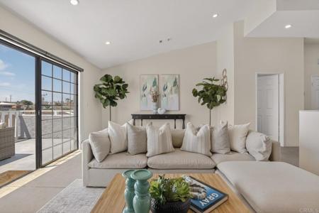 2021 Carnegie Lane