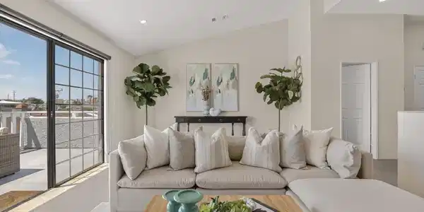 2021 Carnegie Lane