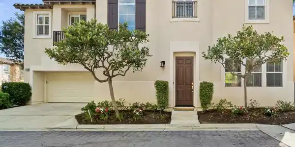 3882 Ruette San Raphael