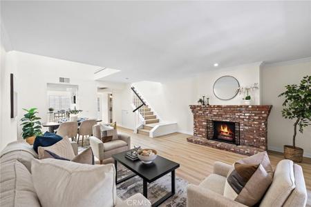 18692 Maplewood Cir