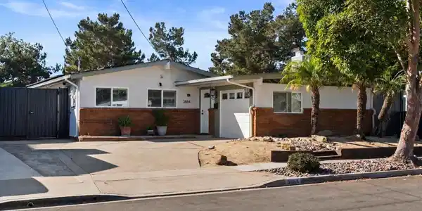 3884 Mount Abraham
