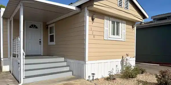 6460 Convoy Ct