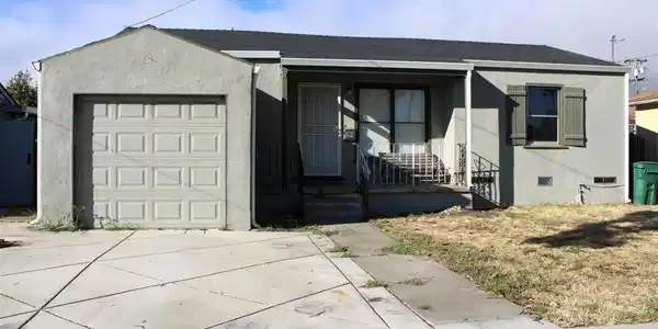 1462 San Joaquin