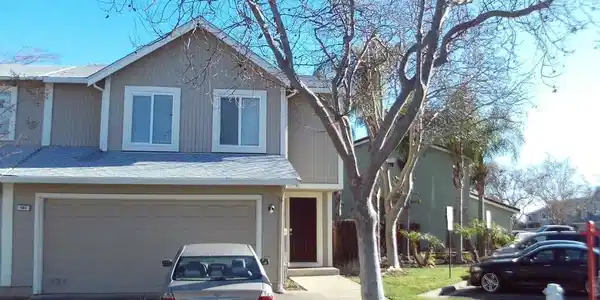 161 Edgewater Place