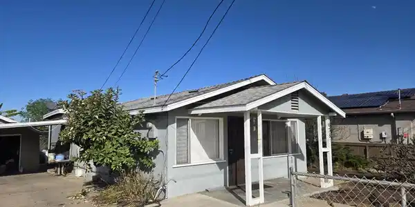 1638 Elder Avenue