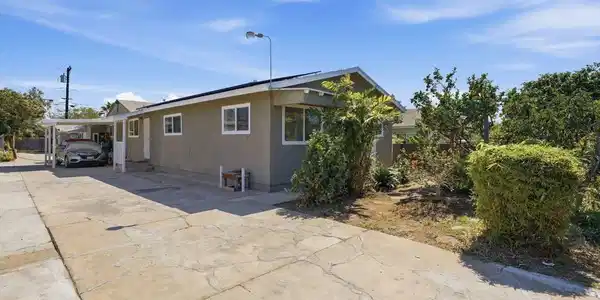 223 Zenith Street