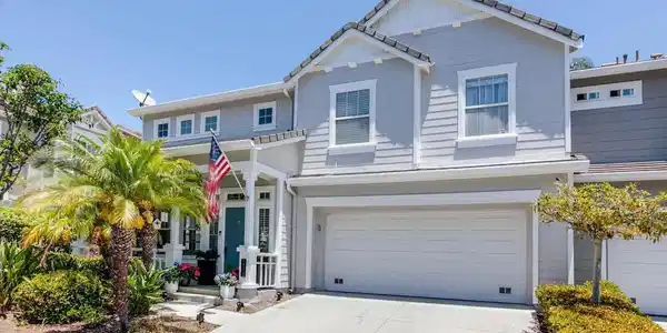 6590 Daylily Dr