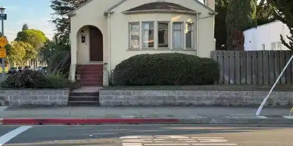 1252 Portland Ave