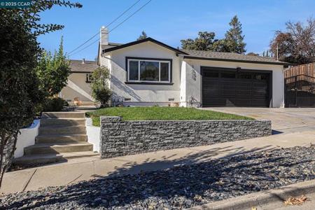 3658 Hillsborough Dr