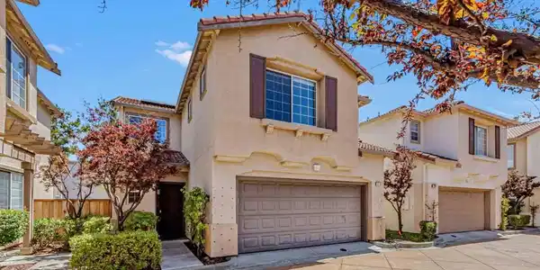 2213 Wigeon Court