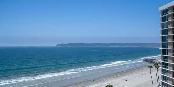 1730 Avenida Del Mundo