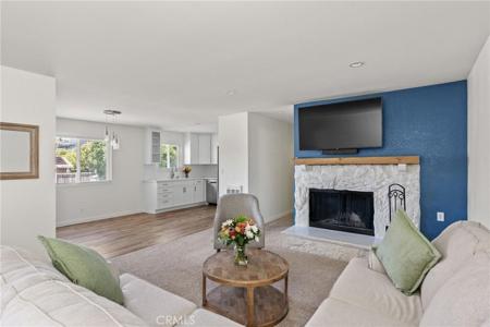 242 N 10th Street