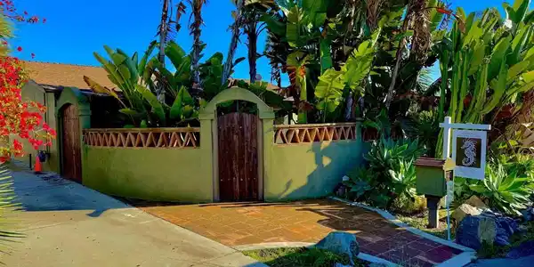 775 La Mirada Ave