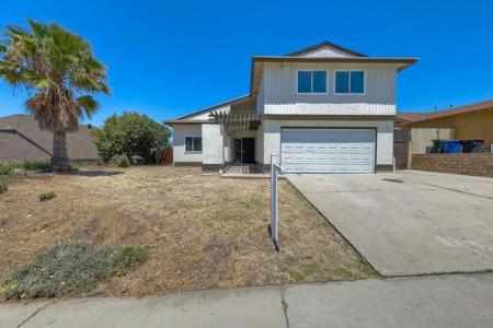 141 Rainier Ct