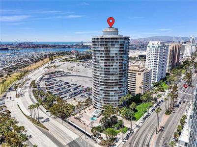 700 E Ocean