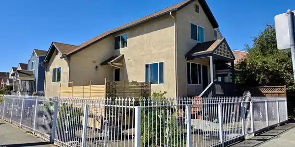 940 Lucas Ave