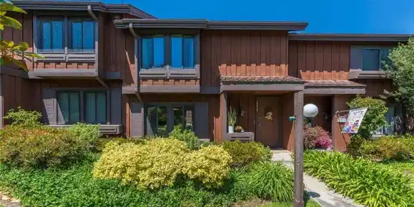 2275 Stonewood Court