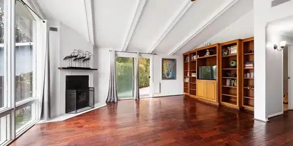 269 Los Padres Court