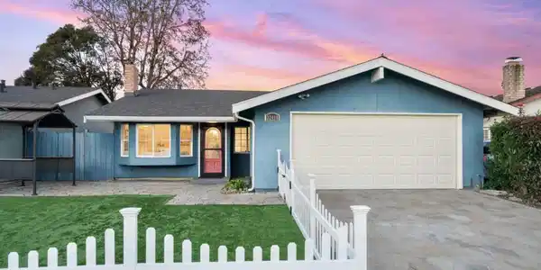32490 Lake Temescal Lane