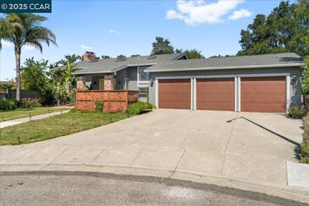 17 Powder Bowl Ct