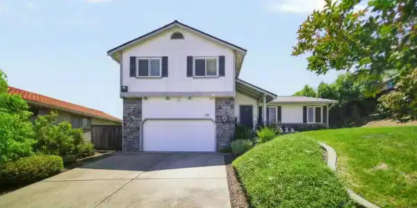 123 Michele Ct