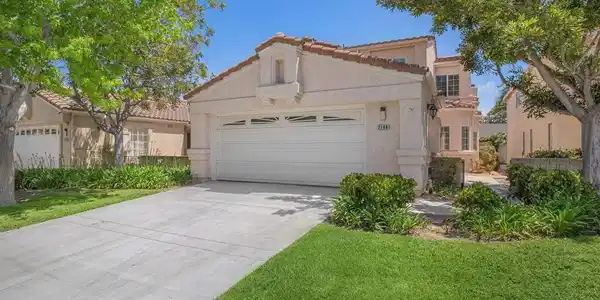 2188 Eastridge Loop