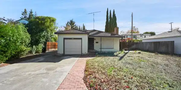 2691 Marshall Drive
