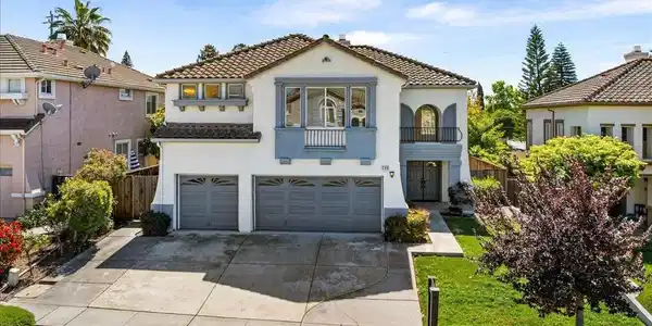 368 Riesling Ct