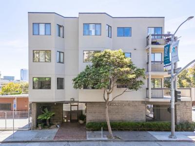 785 Golden Gate Avenue