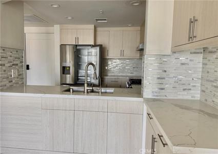 1598 Long Beach