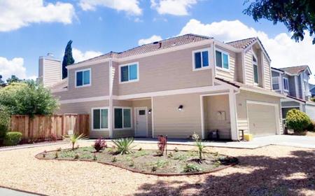 1146 Rosebriar Way