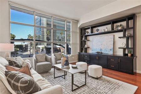 388 E Ocean Boulevard