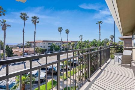 5367 La Jolla Blvd