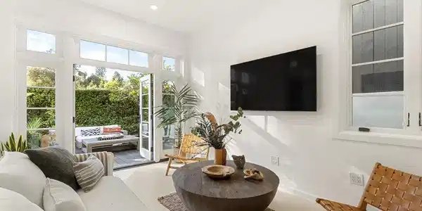 410 Entrada Drive