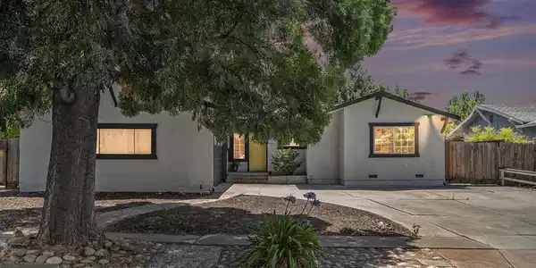 1739 Lynwood Dr