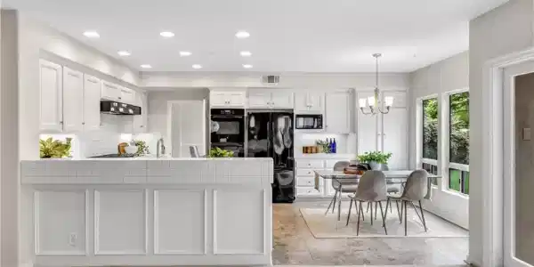 1706 Avenida Crescenta