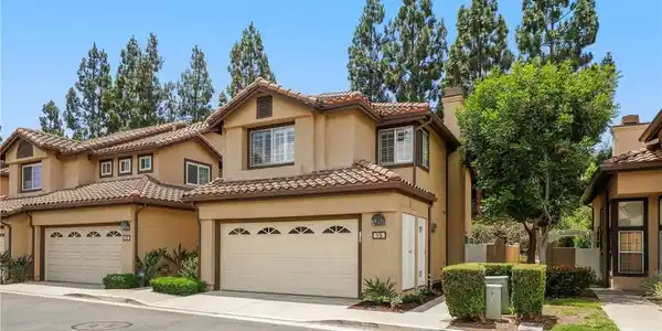 15 Meadowbrook