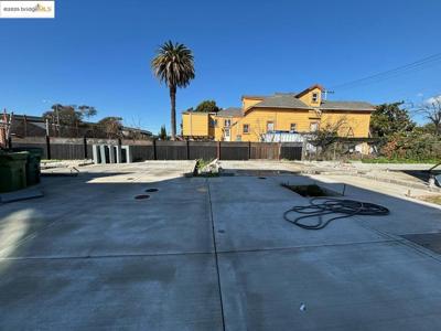 1610 32nd St