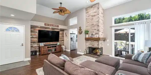 8182 Mainsail Drive
