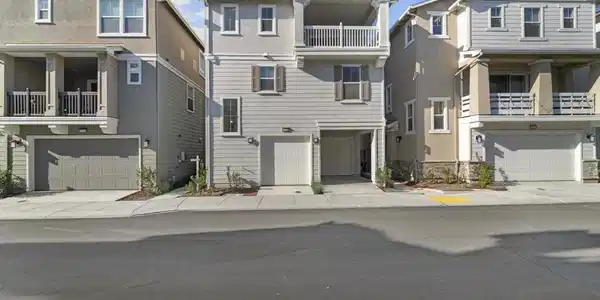37221 Salt Pond Pl