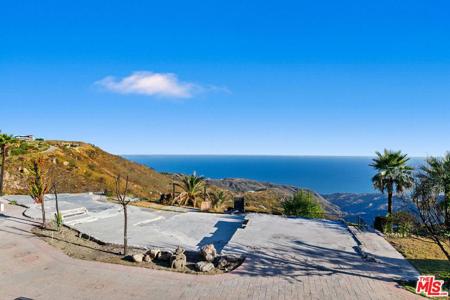 23010 Saddle Peak Road