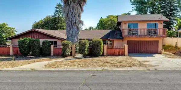 3360 Ridgecrest Drive
