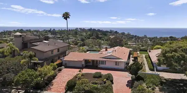 6432 Cardeno Dr