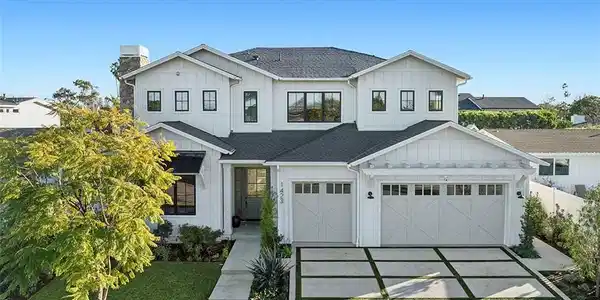 1423 Mariners Drive