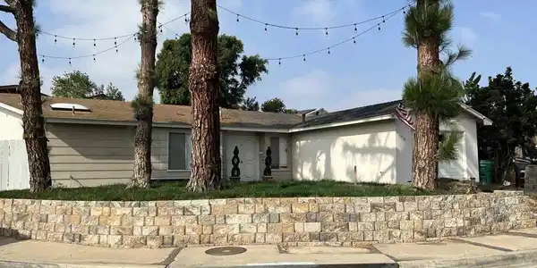 1010 Reef Drive