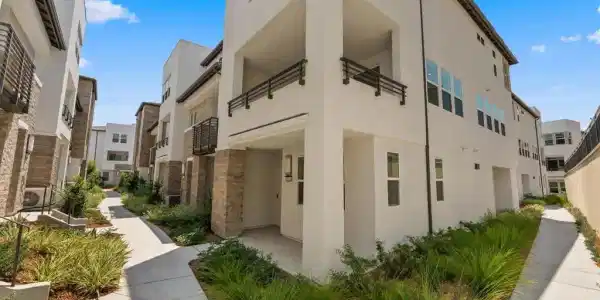 2720 Everly Drive