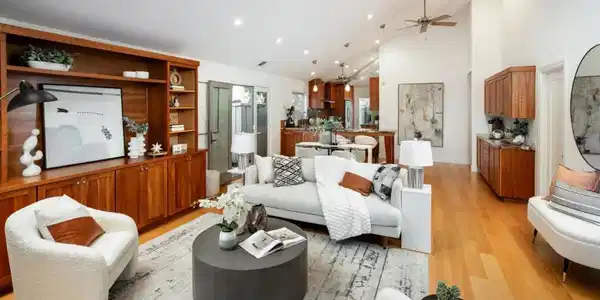 4005 Villa Vera